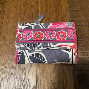 Vera Bradley wallet